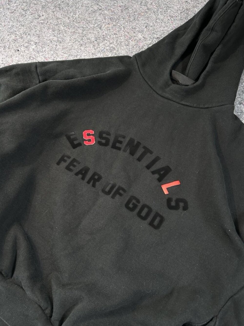 Essentials Fear of God Pullover Hoodie Sweatshirt - Mens Size S - Black